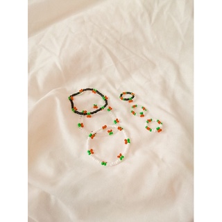 Vòng tay hạt cườm hình cherry handmade