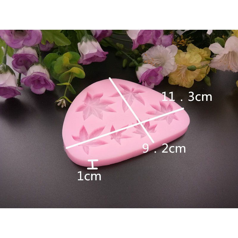 Khuôn rau câu silicon 4D Lá phong 6 lá Mã L2P0KY