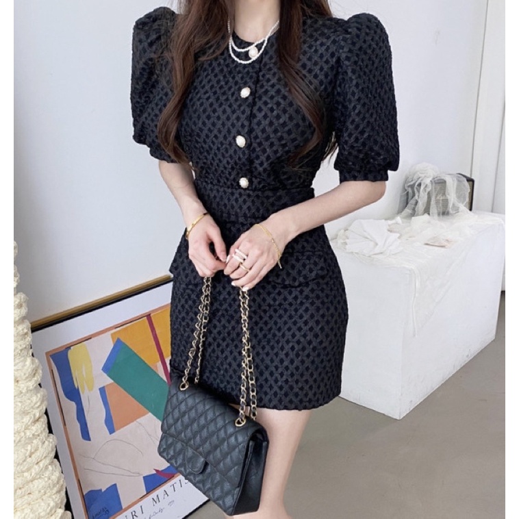 Bộ áo và chân váy sang trọng, 2 màu đen,trắng
