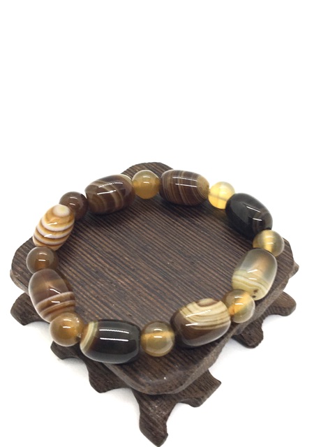 Vòng tay lu thống vân đen thu tài hút lộc