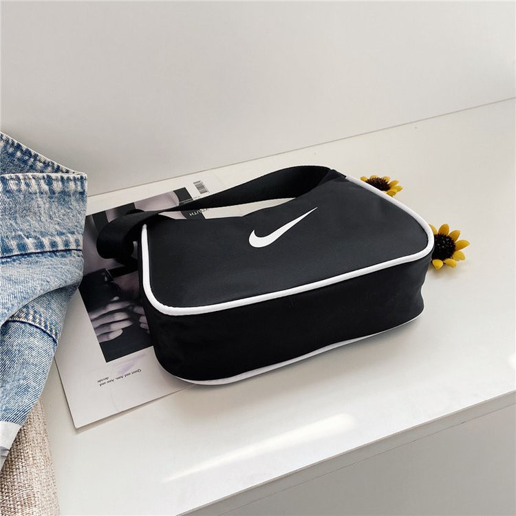 SMA Túi Xách Thể Thao Nike / Adidas Kích Thước 18x22 X 7cm