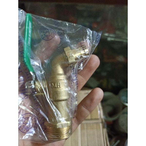 VÒI HỒ ĐỒNG THAU GẮN TƯỜNG MINH HÒA RĂNG 27