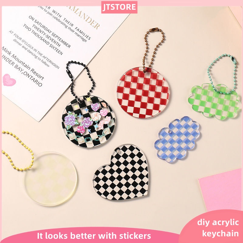 Móc Khóa Hình Chuck Trong Suốt Bằng Acrylic