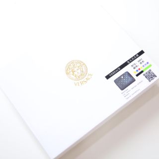 Cầm tay versace mã số