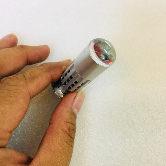 Bóng Led Pha cho Dream, Wave đầu Bi Cos Vàng Pha Trắng chân M5