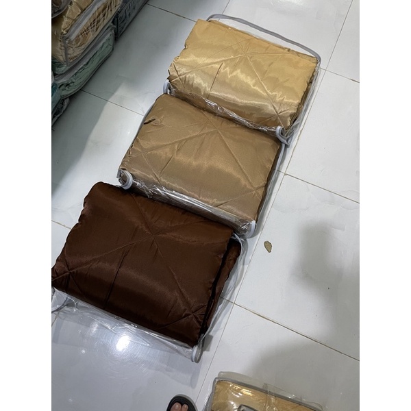 Mền chần bông/ chăn hè phi lụa kích thước 2m2x2m