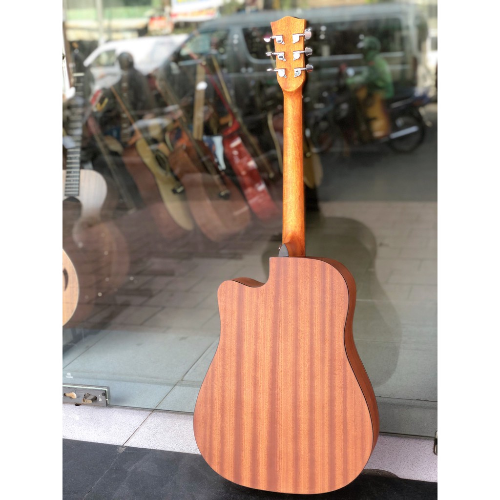 Guitar acoustic hãng Matilda M5-AC, tặng kèm phụ kiện đàn