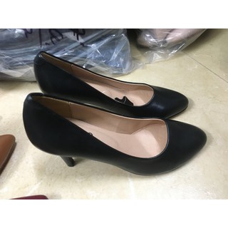 Giày da thật cao 6 cm mũi tròn gót nhọn, êm mềm, bạn chân mập nên chọn mẫu mũi tròn