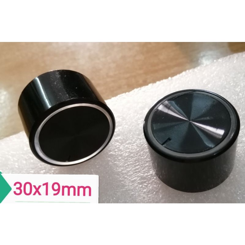 Núm nhựa xuyên quang núm volume núm chụp Biến trở âm ly phi 30mm