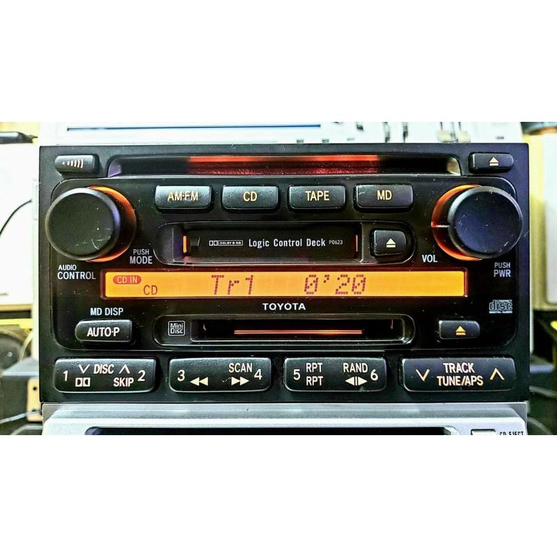 Đầu phát nhạc Pioneer Toyota CD MD TAPE AUX RADIO giành lắp chung cho các loại xe
