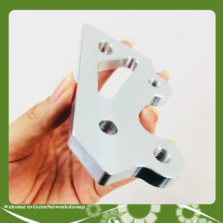 Pat gắn gác chân raider cho xe exciter