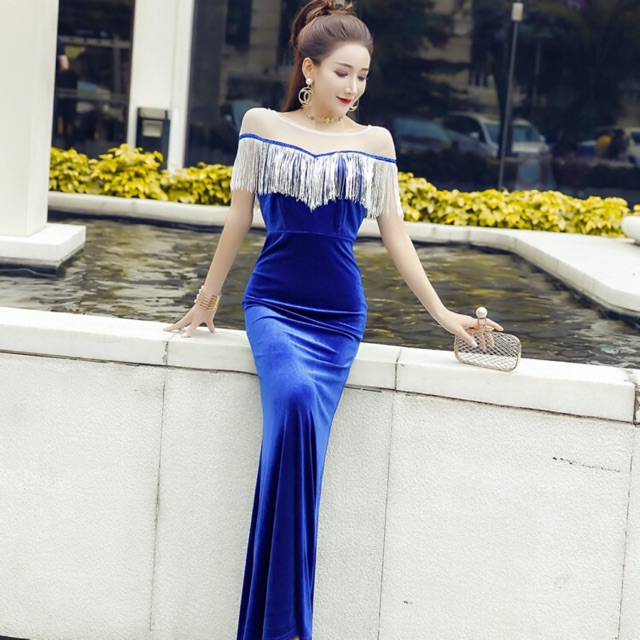 Dạ hội nhung xanh phối lưới vai ngang
