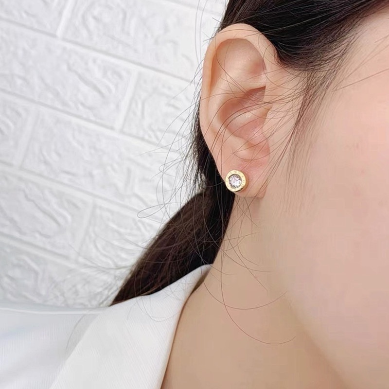 Khuyên tai nữ chất liệu titan không gỉ Bông tai khắc số la mã kim cương pha lê thời trang hàn quốc