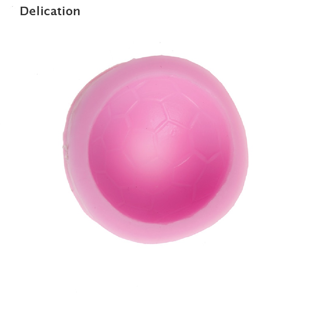 Khuôn silicon làm bánh/xà phòng trang trí hình bóng đá