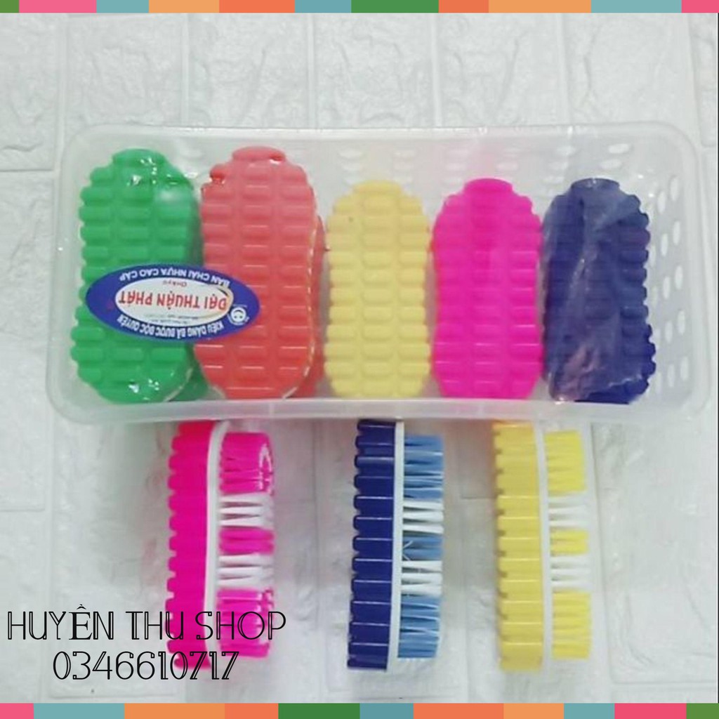 1 chiếc bàn chải giặt đồ cao cấp