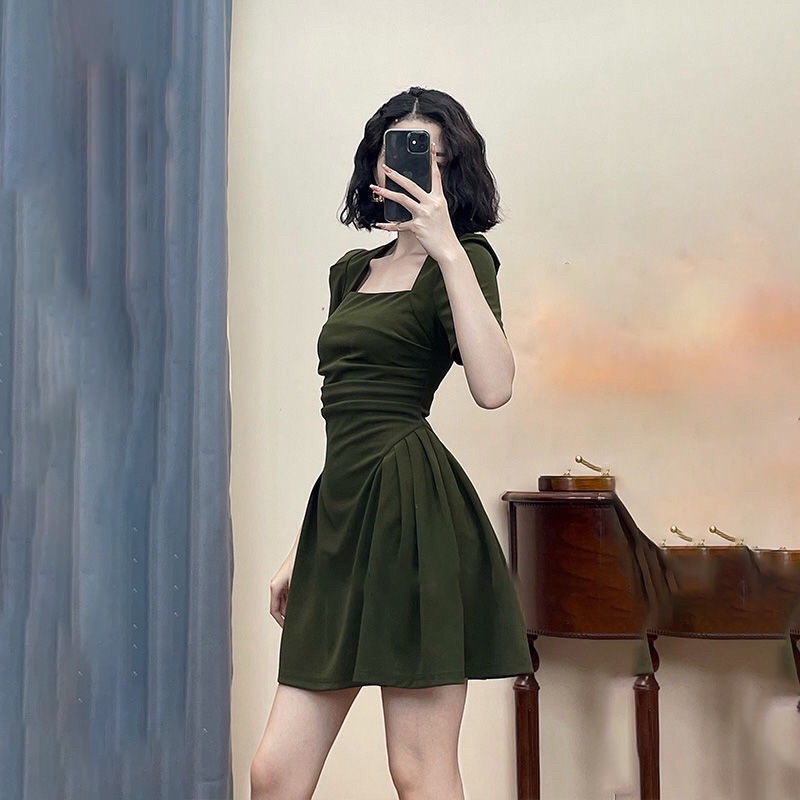 Váy cổ vuông tay phồng - Váy ôm sát eo xếp ly nhỏ - Đi làm đi chơi đều được