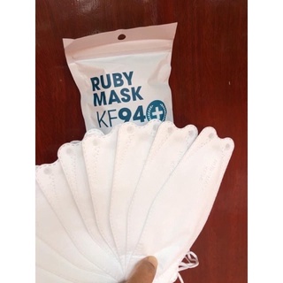 Thùng 300 chiếc khẩu trang kf94 ruby