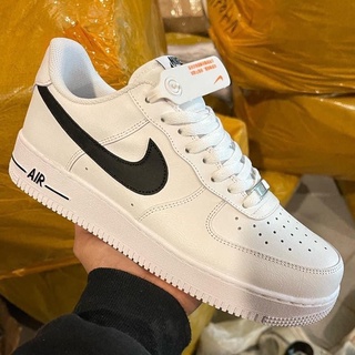 Giày Trắng Vệt Đen - Giày Thể Thao Nam Nữ Đen Tích Trắng White Black Cổ Thấp Hot Trend!