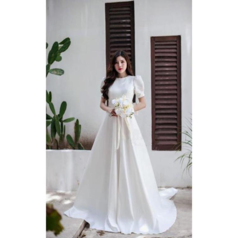Váy chụp ảnh, đi bàn xoè đẹp tay ngắn phồng.