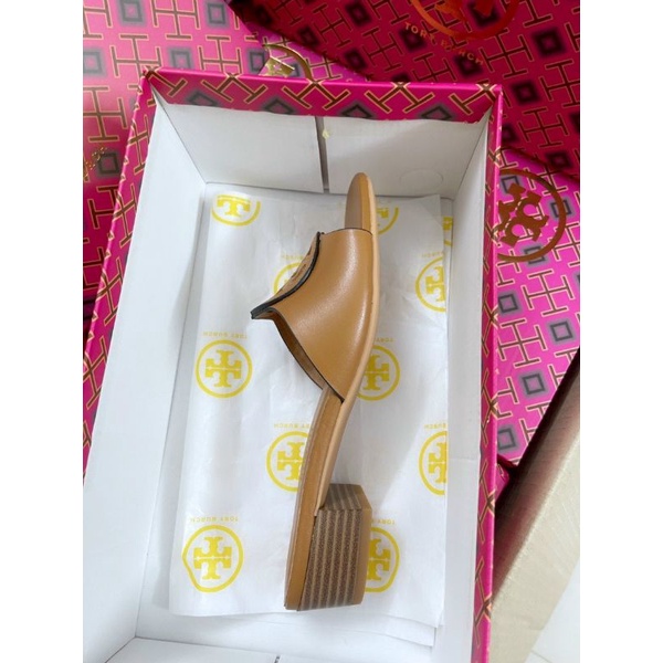 Dép xuất xịn Toryburch