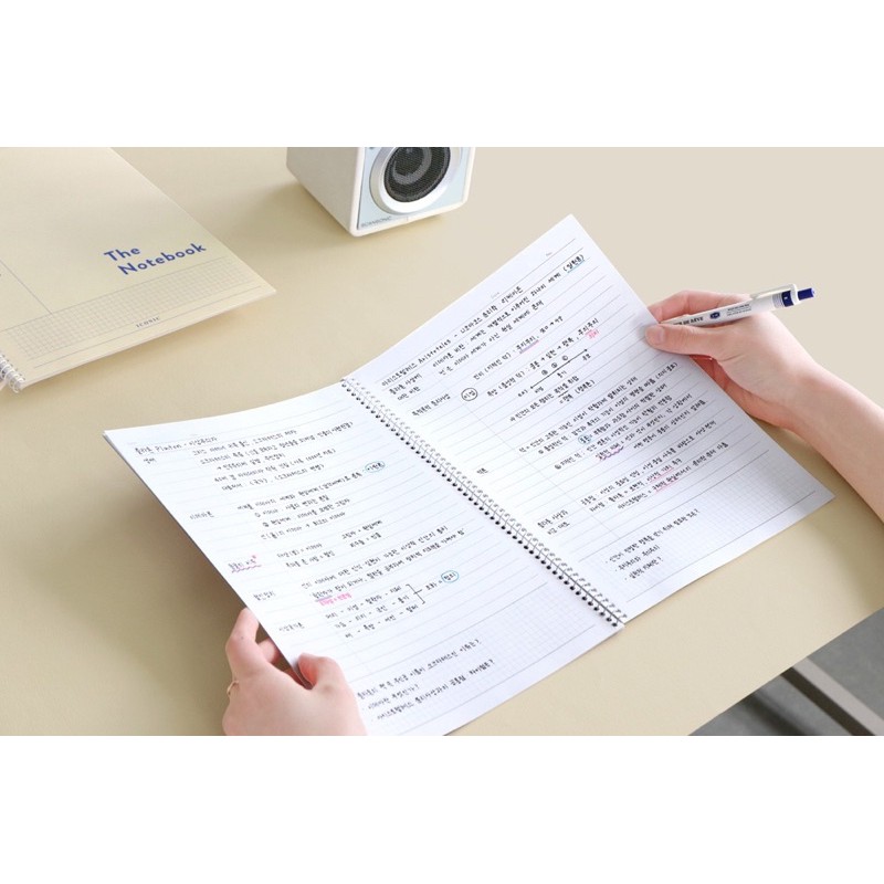 Vở B5 gáy lò xo kẻ ngang Hàn Quốc - ICONIC Basic Notebook Cornell Paper [tabletop.]