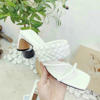 Guốc gót vuông 5P xỏ ngón quai đan bím - Siêu xinh