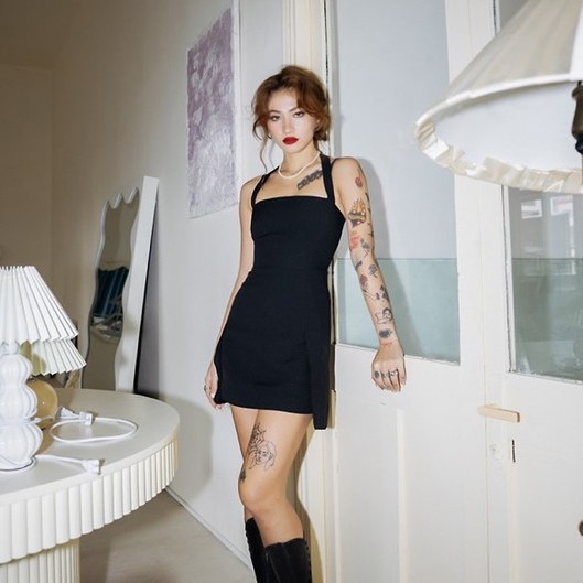 [Mã FAGREEN245 giảm 10% tối đa 30K đơn 99K] ONONMADE | Đầm Black Swan mini dress | BigBuy360 - bigbuy360.vn