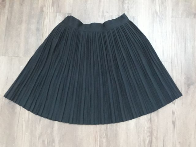 Chân váy xếp ply xuất Hàn | BigBuy360 - bigbuy360.vn