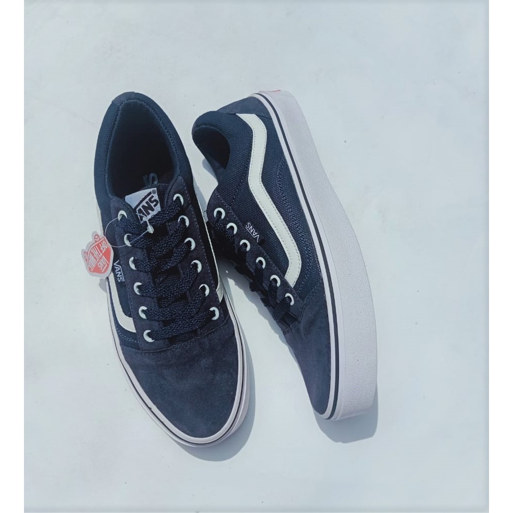 Giày Thể Thao Vans Màu Xanh Navy Chất Lượng Cao