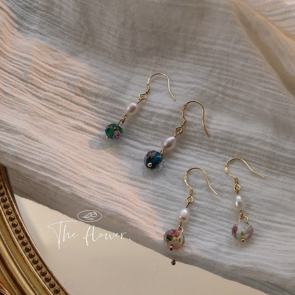 Cổ trang quý phái với bông tai thả nhẹ hạt mix hoa màu A921 mạ 925