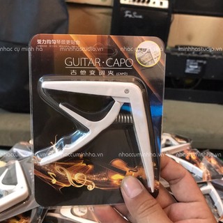 Capo cho đàn Guitar