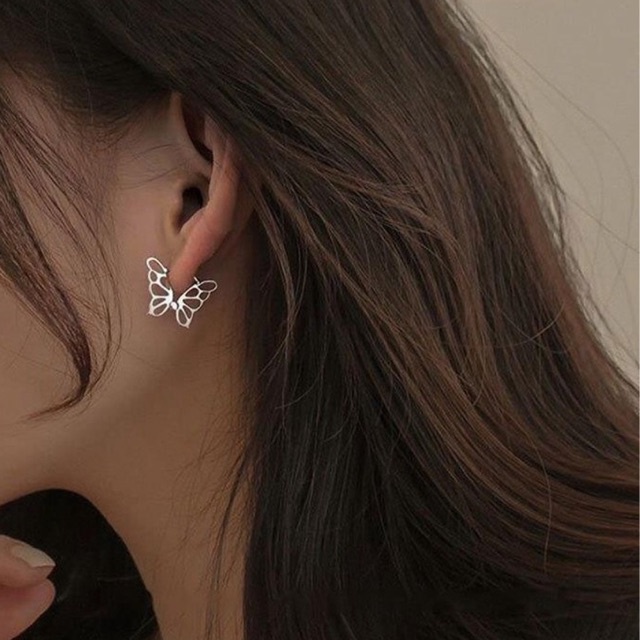 Khuyên tai hottrend bướm màu bạc cực chất BUTH303