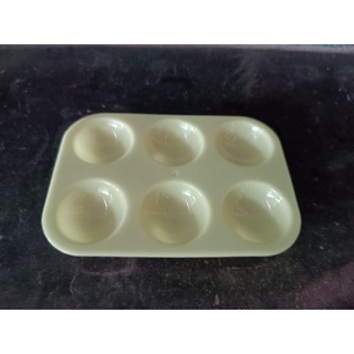 Khay 6 hộc đựng màu tô - giao màu ngẫu nhiên