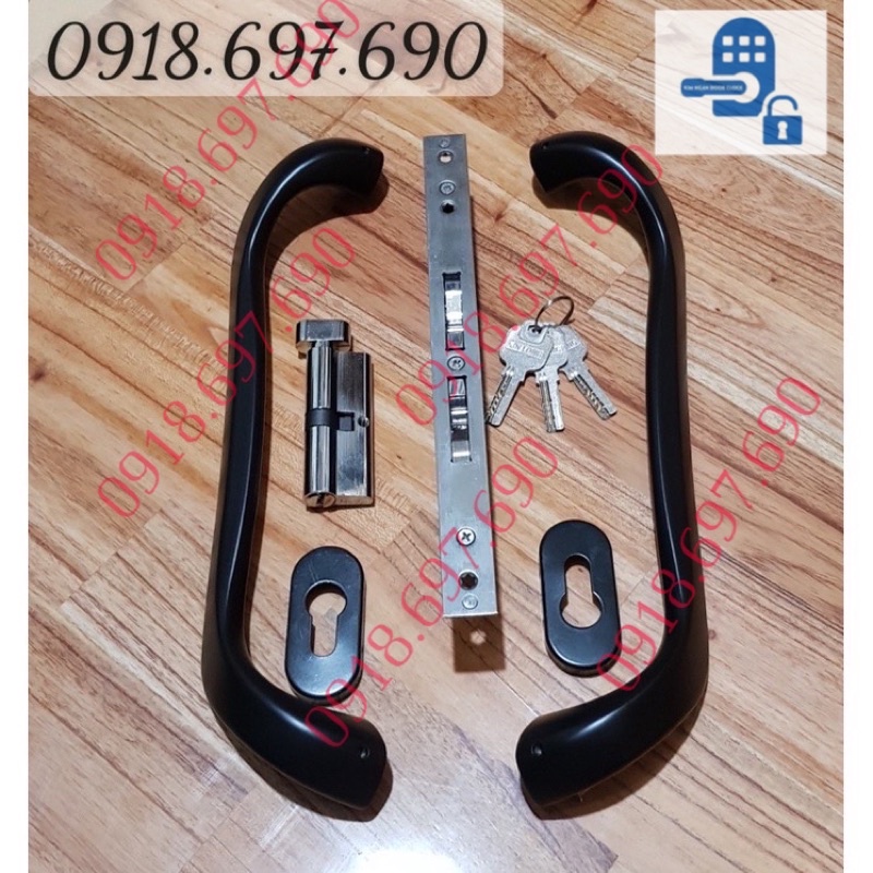 Khoá cửa đi lùa tay nắm chữ C sử dụng cho cửa xingfa