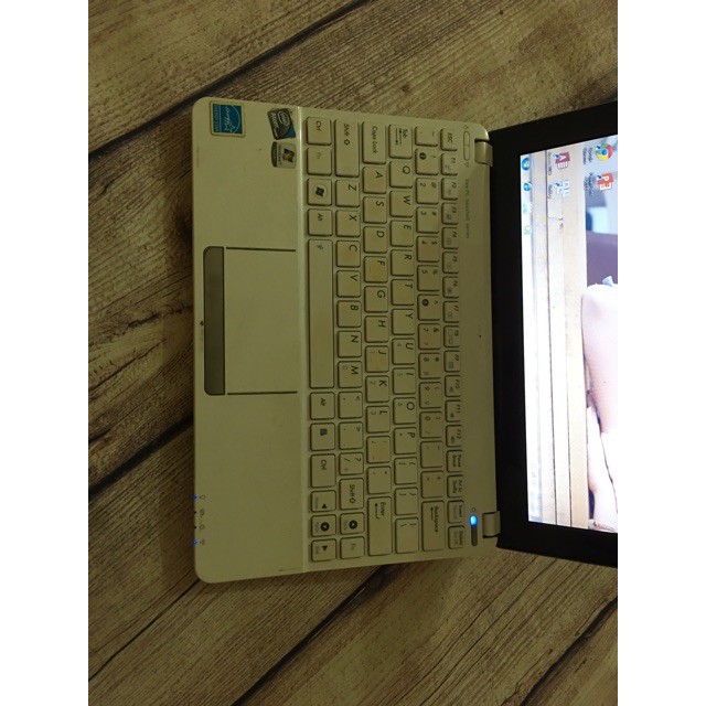 Laptop cũ Asus mini Atom, 2gb/ 250gb, màn 10.1, pin khoảng 2-3h | BigBuy360 - bigbuy360.vn