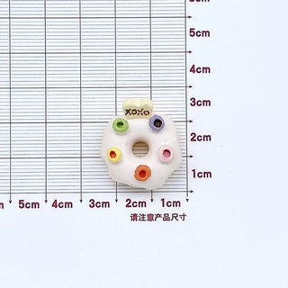 Charm hình bánh donut dễ thương
