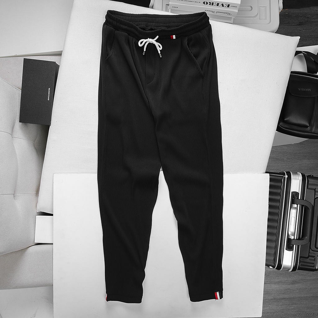 Bộ Đồ Nam Nữ Unisex AROTI Ngắn Tay Chất Vải Cotton Hàn Đẹp Cao Cấp, Co Giãn Tốt, Mặc Siêu Mát Và Thoải Mái   B600-Đ