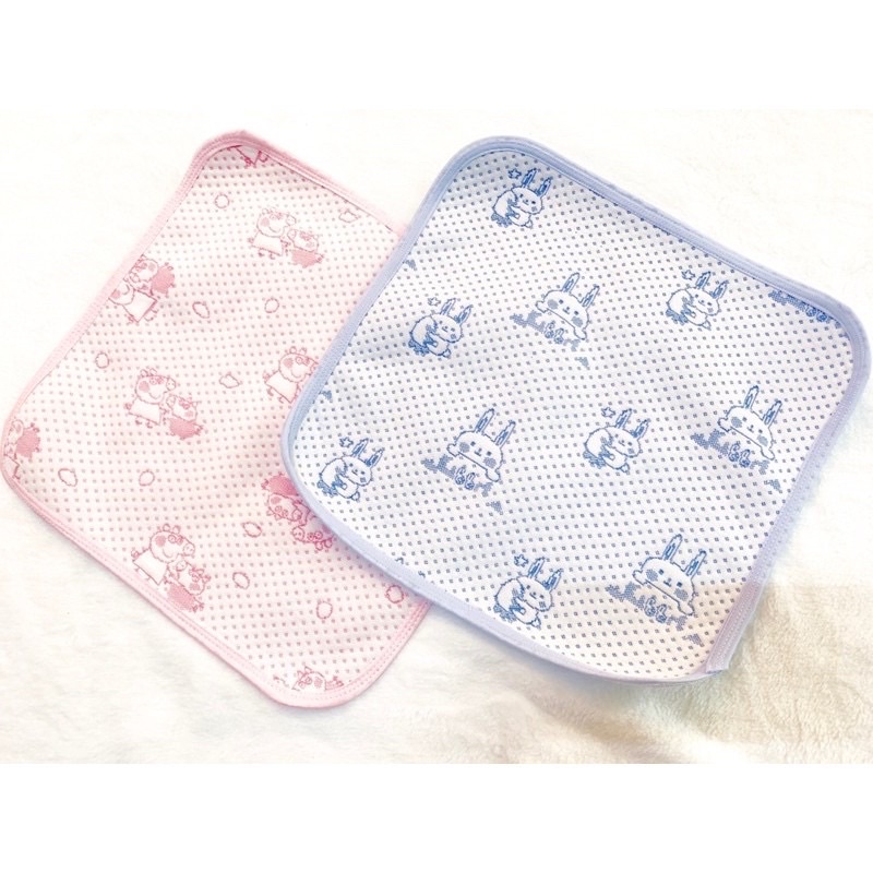 Tấm lót chống thấm 4 lớp hàng Việt Nam 30*30cm