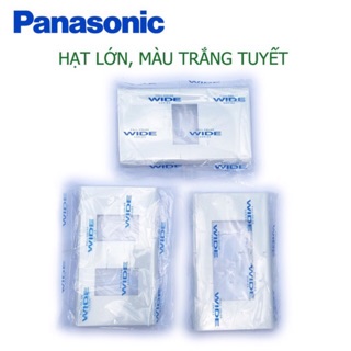 Mặt dùng cho 1/2/3 thiết bị điện Panasonic WEV68020SW Lớn