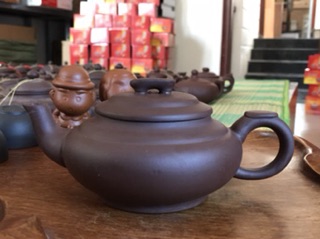 Ấm tử sa Nghi Hưng Long Bào