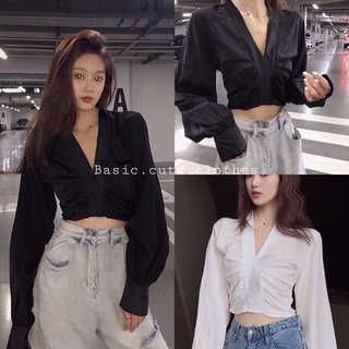 Áo croptop dài tay trơn cổ V nhún ngực chất thô màu đen và trắng SẴN ĐEN TRẮNG M, L