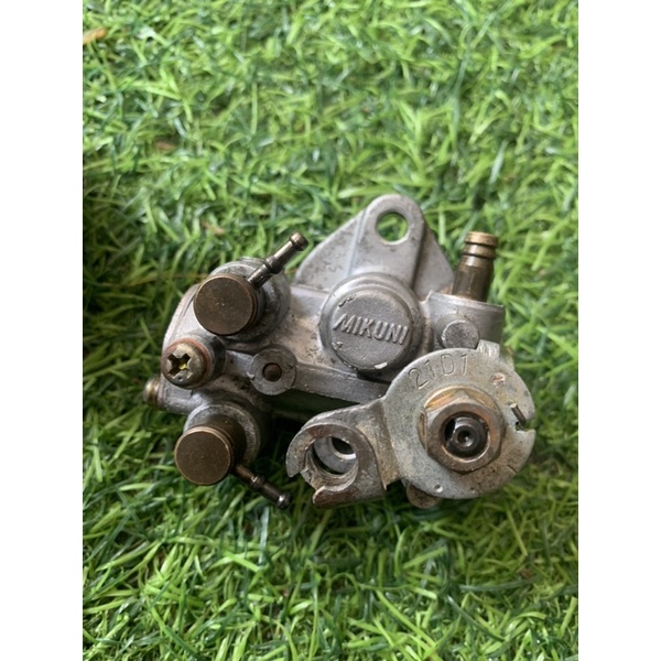Bơm nhớt xipo zin 21D1 hàng rớt xe