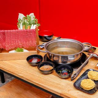 Hồ Chí Minh [e-Voucher] - Lẩu Bò Mỹ Chuẩn Vị Nhật Cho 02 Người tại Nhà hàng Let's Lau