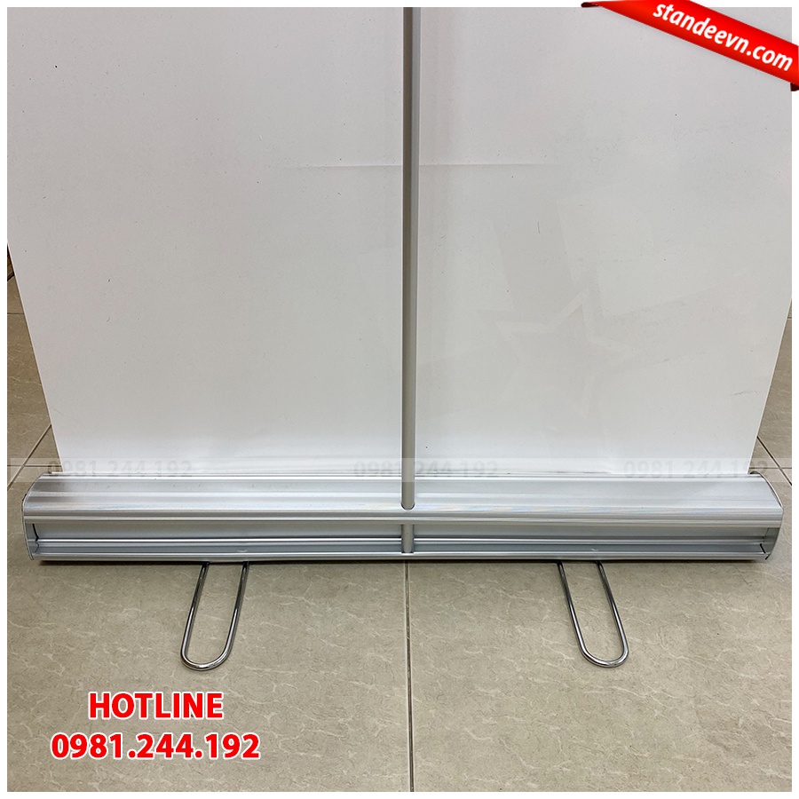 Standee cuốn nhôm tốt chân đế inox kích thước 0.8x2m, Standee cuộn, standee đứng | 3H