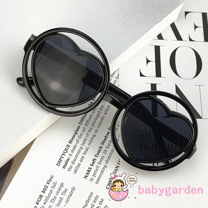 Kính râm gọng hình trái tim phản quang cho bé từ 0 - 8 tuổi