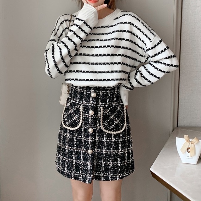 Chân Váy Dạ Chữ A Kẻ Viền Thừng Thời Trang