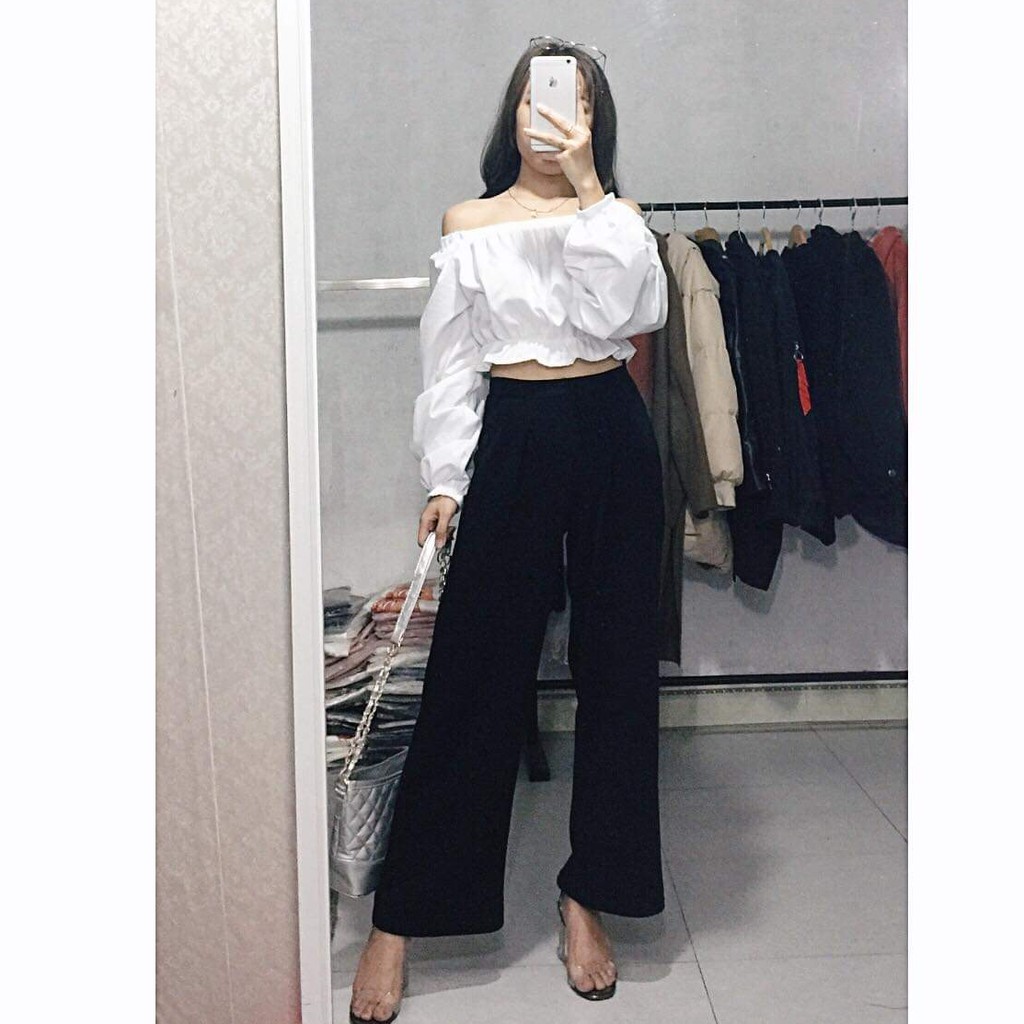 SET ÁO TRỄ VAI TAY PHỒNG CROPTOP KÈM QUẦN CUL ĐEN