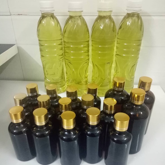 Dầu tràm nguyên chất chưng cất thủ công