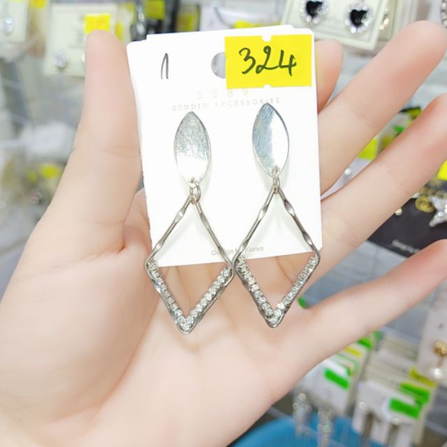 BÔNG TAI HÌNH THOI 324