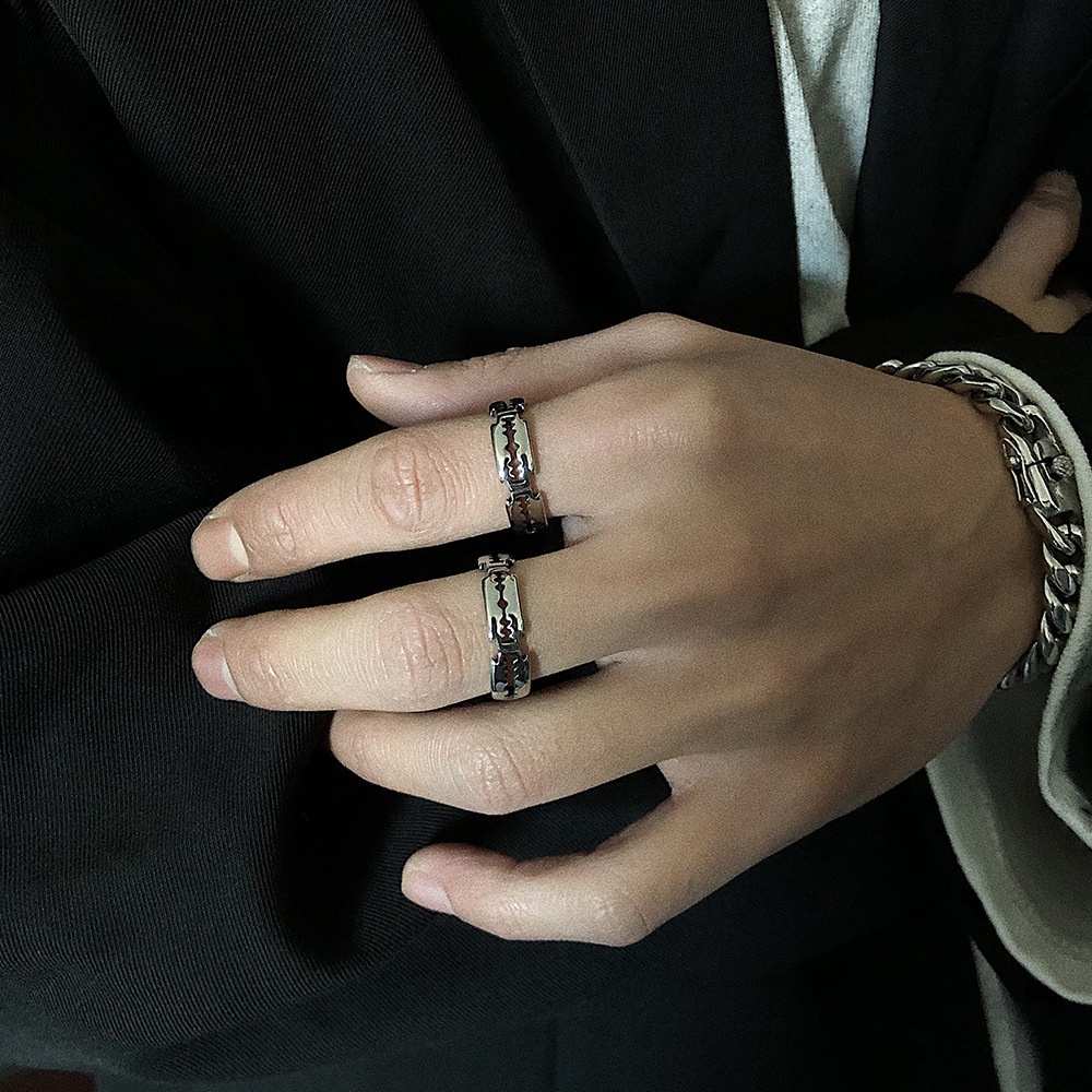 Nhẫn Thời Trang Hip hop Hình Lưỡi Dao Màu Tối Phong Cách Hip-hop Cá Tính Cho Nam Và Nữ